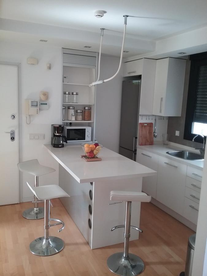 Lovely 2 Bedroom Terrace Wifi Parking Ac Heating Attic Valencia Luaran gambar
